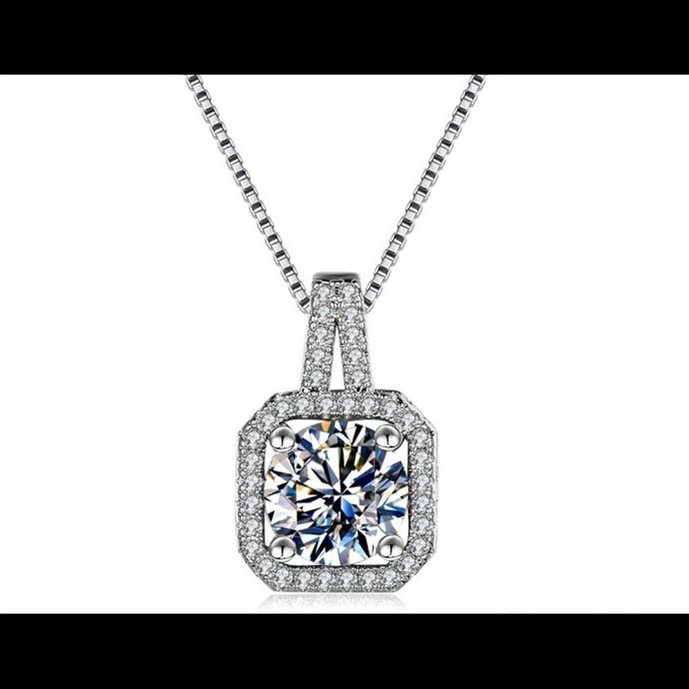 Beautiful CZ Diamond Halo Necklace - Picture 2 of 8
